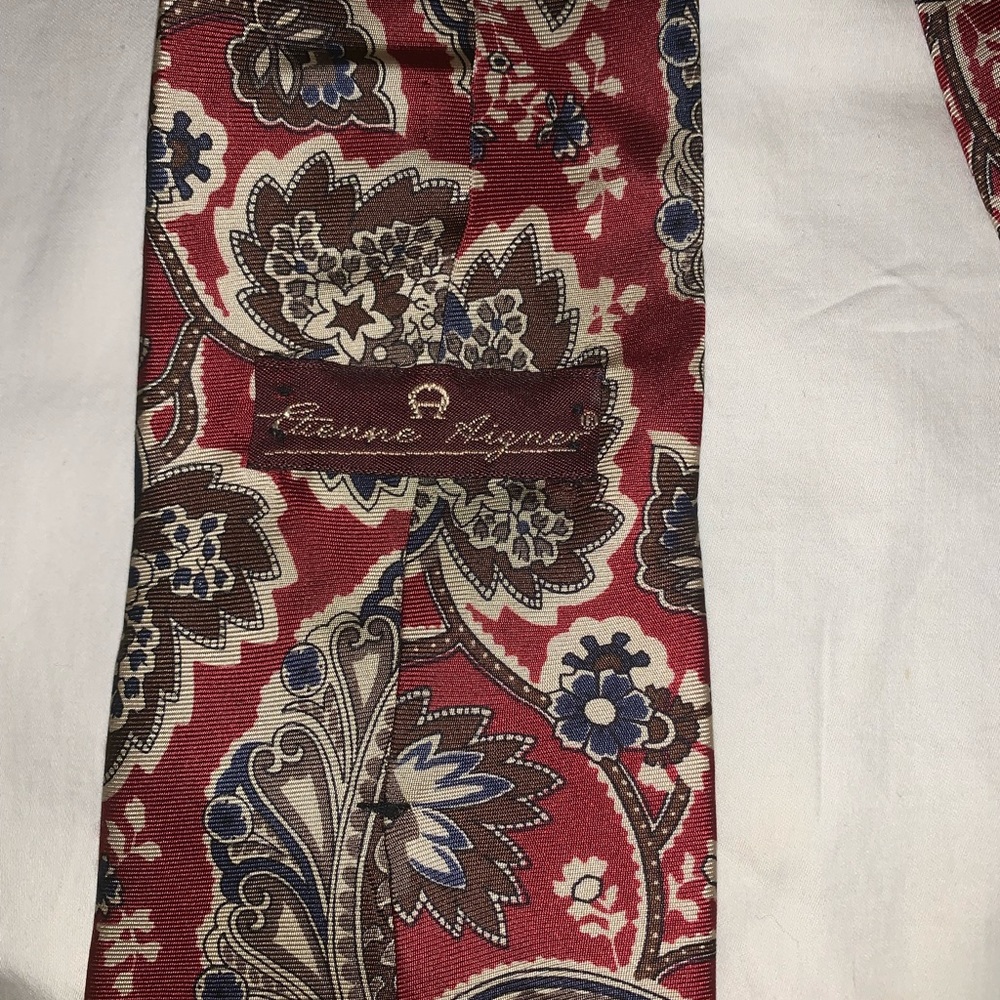 etienne agner tie